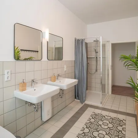 Apartment Arbio Monteurzimmer Fredersdorf Parking Included