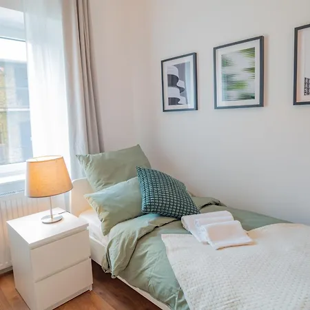 Apartment Arbio Monteurzimmer Fredersdorf Parking Included *