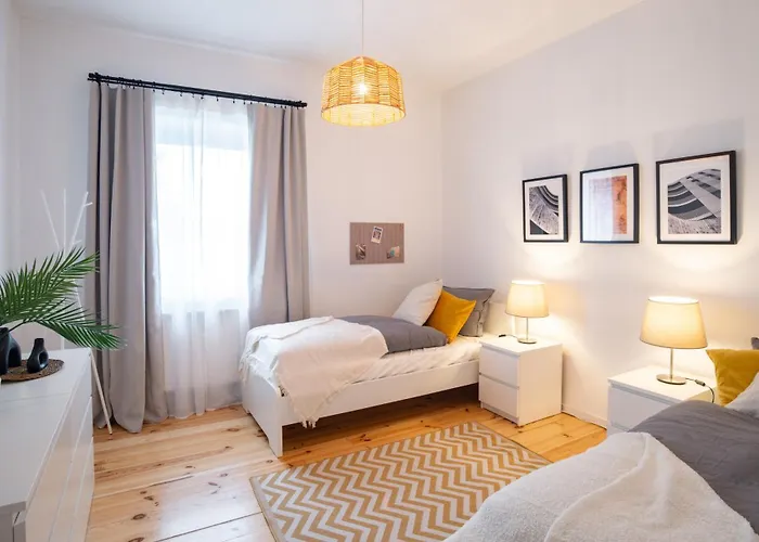 Arbio Monteurzimmer Fredersdorf Parking Included *