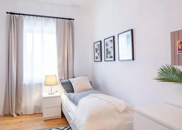 Arbio Monteurzimmer Fredersdorf Parking Included * Altlandsberg